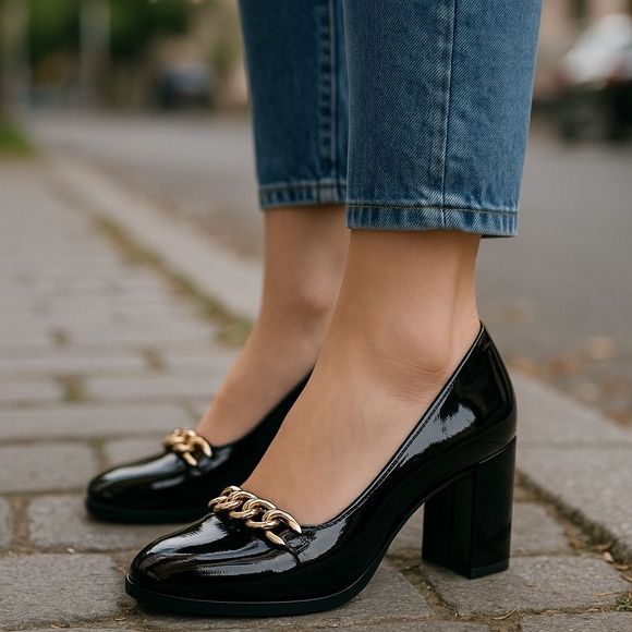 Jones New York Shoes - Jones NY Pumps Korsa Black Patent Leather Heels with Gold Chain 8.5